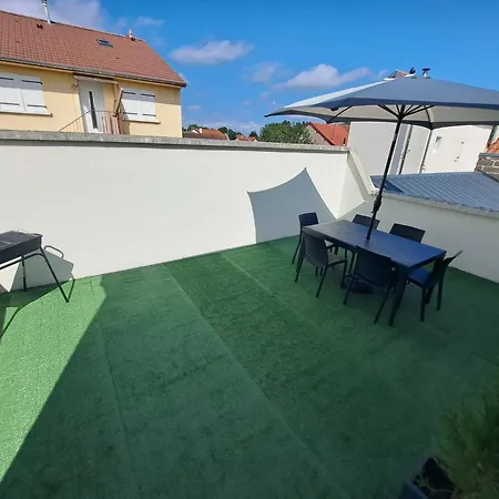 Maison De Avec Cour Et Terrasse Holiday home Vichy